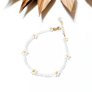 Beaded floral anklet S553